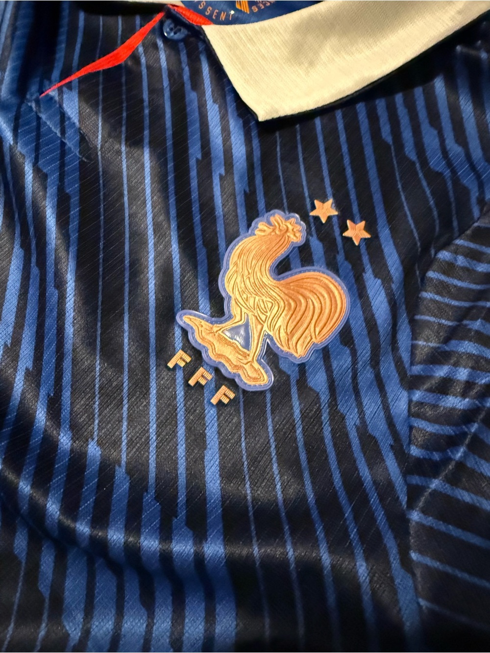 France Home World Cup 2026 Jersey - Picture 3 of 4